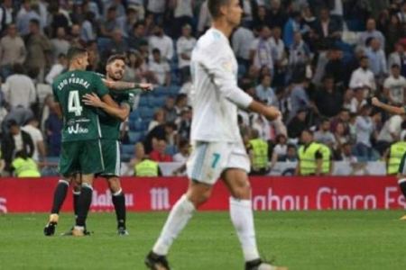 ريال مدريد يخسر في الوقت بدل الضائع على أرضه
